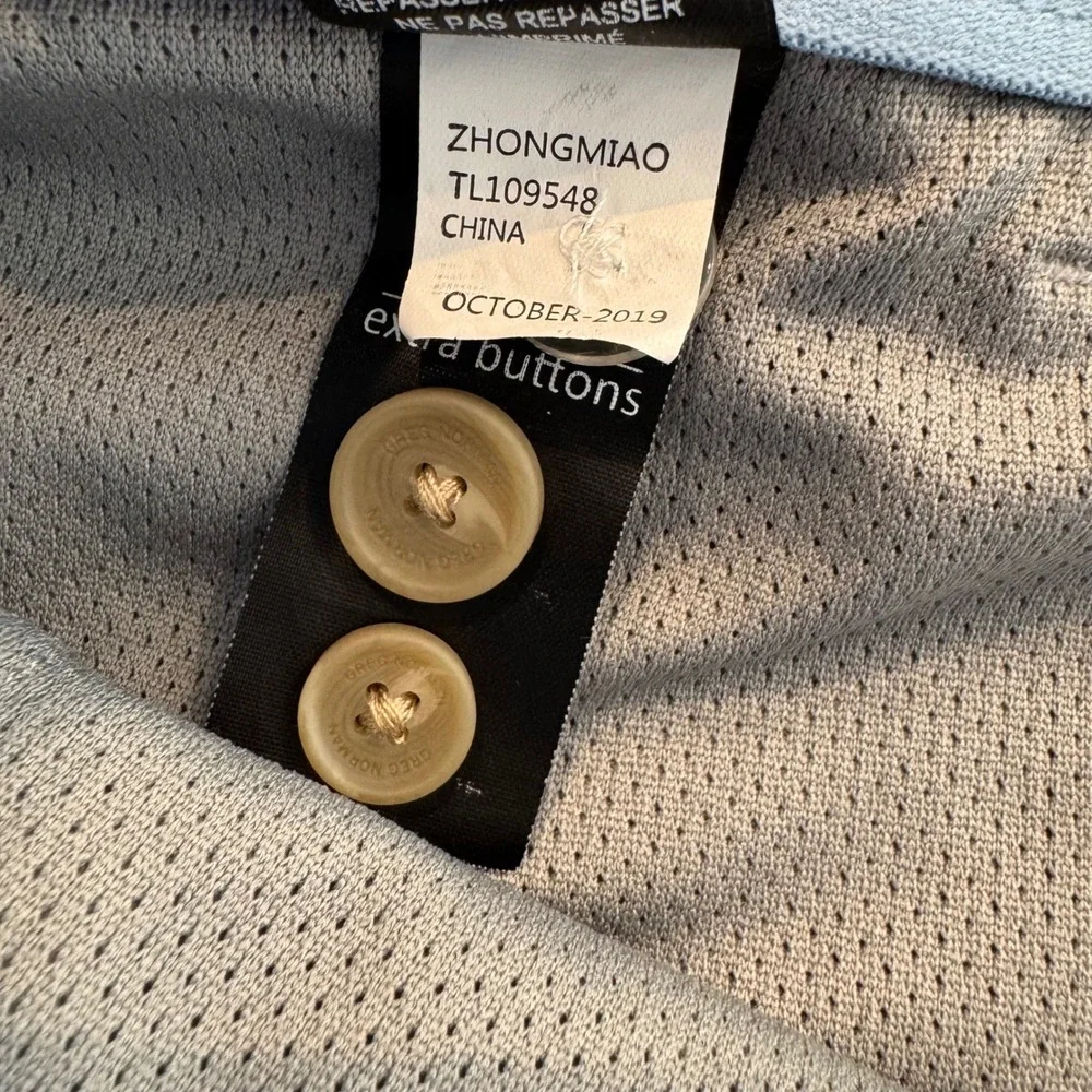 Greg Norman Mens Blue White Striped‎ Golf Shorts Size 38 Performance Stretch